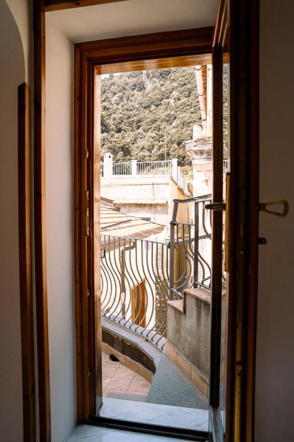 Residenza Ester Amalfi Exteriör bild