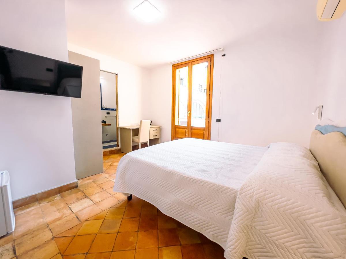 Residenza Ester Amalfi Exteriör bild