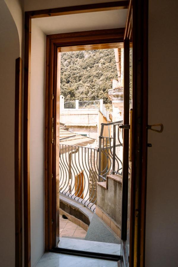 Residenza Ester Amalfi Exteriör bild