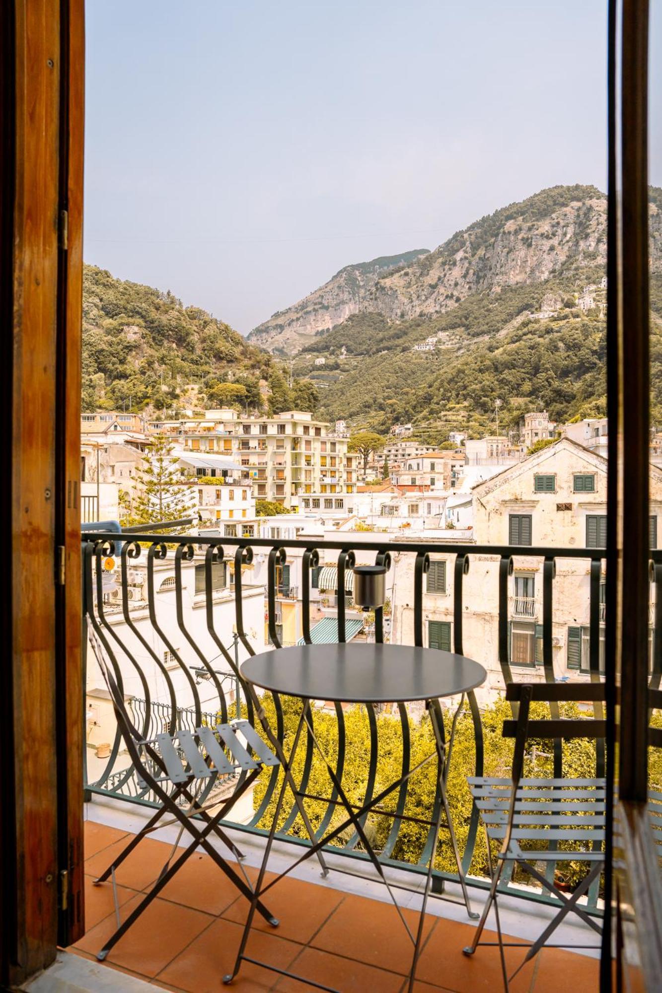 Residenza Ester Amalfi Exteriör bild